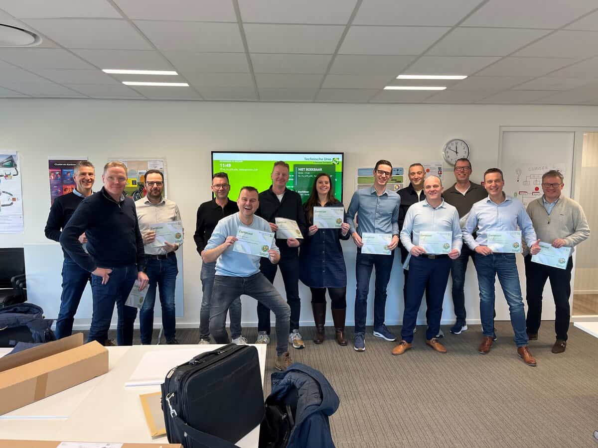 Groepsfoto_certificaat_uitreiking